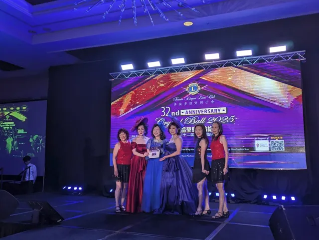 Gala dinner — photo 1